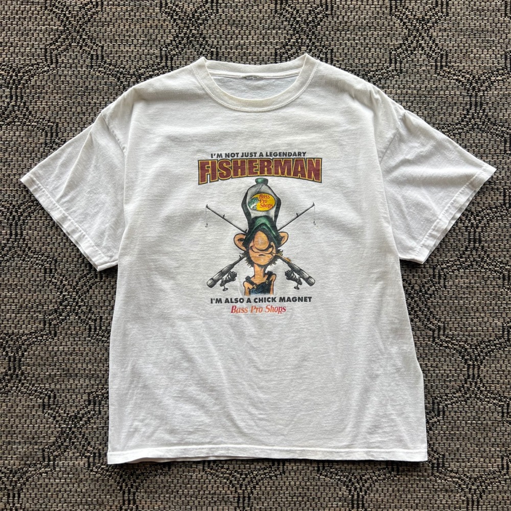 Bass Pro Shops T-Shirt Mens L White Legendary Fisherman Chick Magnet Y2K